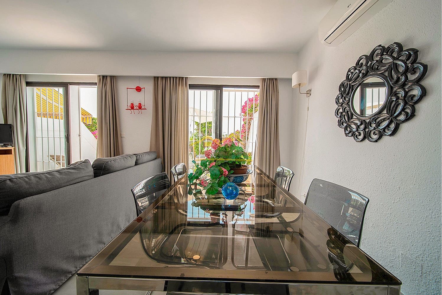 3 soveværelse Byhus til salg i Nerja med swimmingpool garage - € 390.000 (Ref: 8451018)