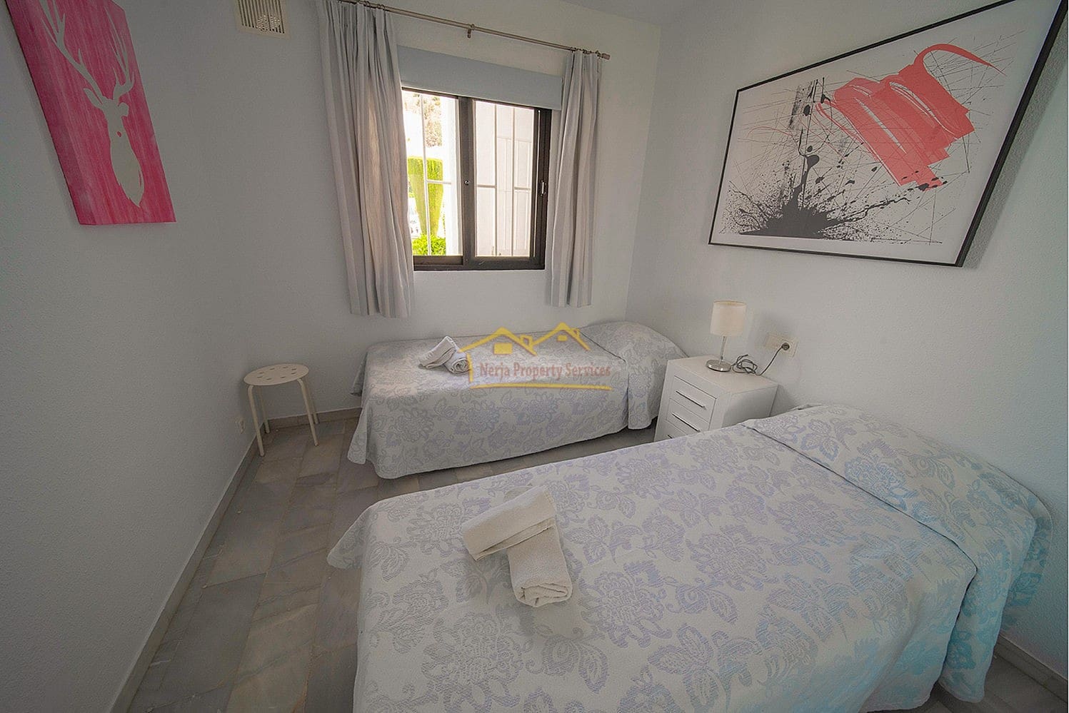 3 soveværelse Byhus til salg i Nerja med swimmingpool garage - € 390.000 (Ref: 8451018)