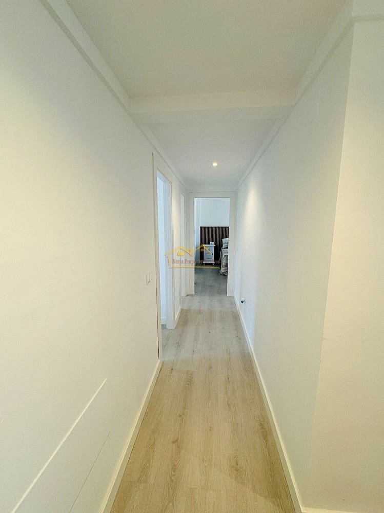 3 soveværelse Lejlighed til salg i Nerja med swimmingpool garage - € 420.000 (Ref: 8470555)