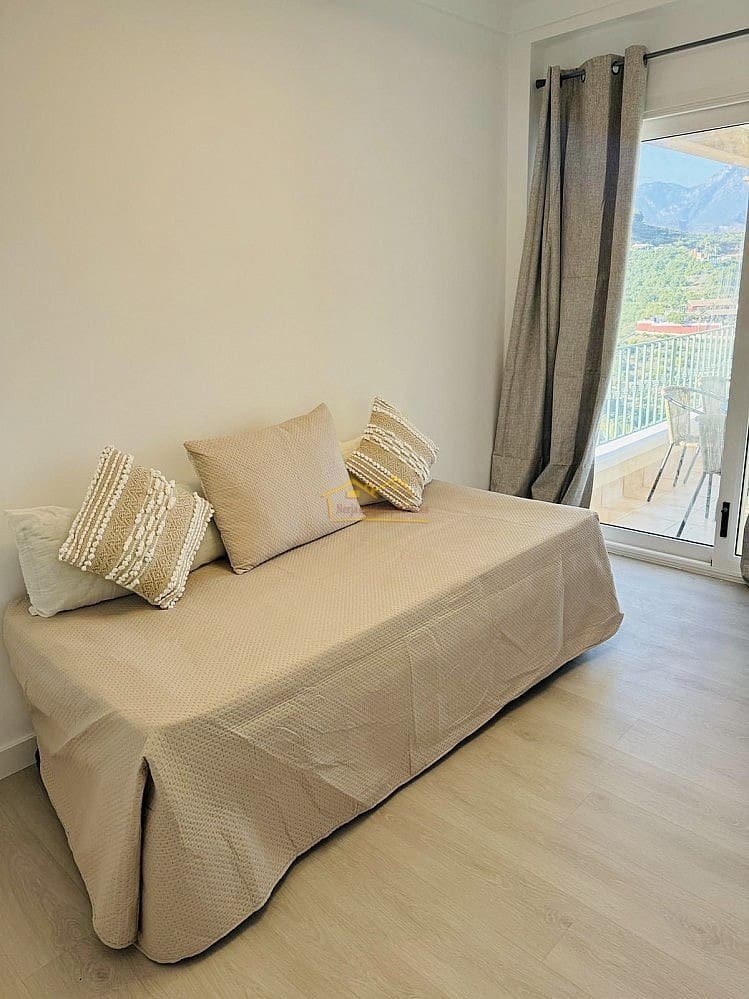 3 soveværelse Lejlighed til salg i Nerja med swimmingpool garage - € 420.000 (Ref: 8470555)