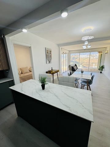 3 soveværelse Lejlighed til salg i Centro, Nerja med swimmingpool garage - € 420.000 (Ref: 8470555)