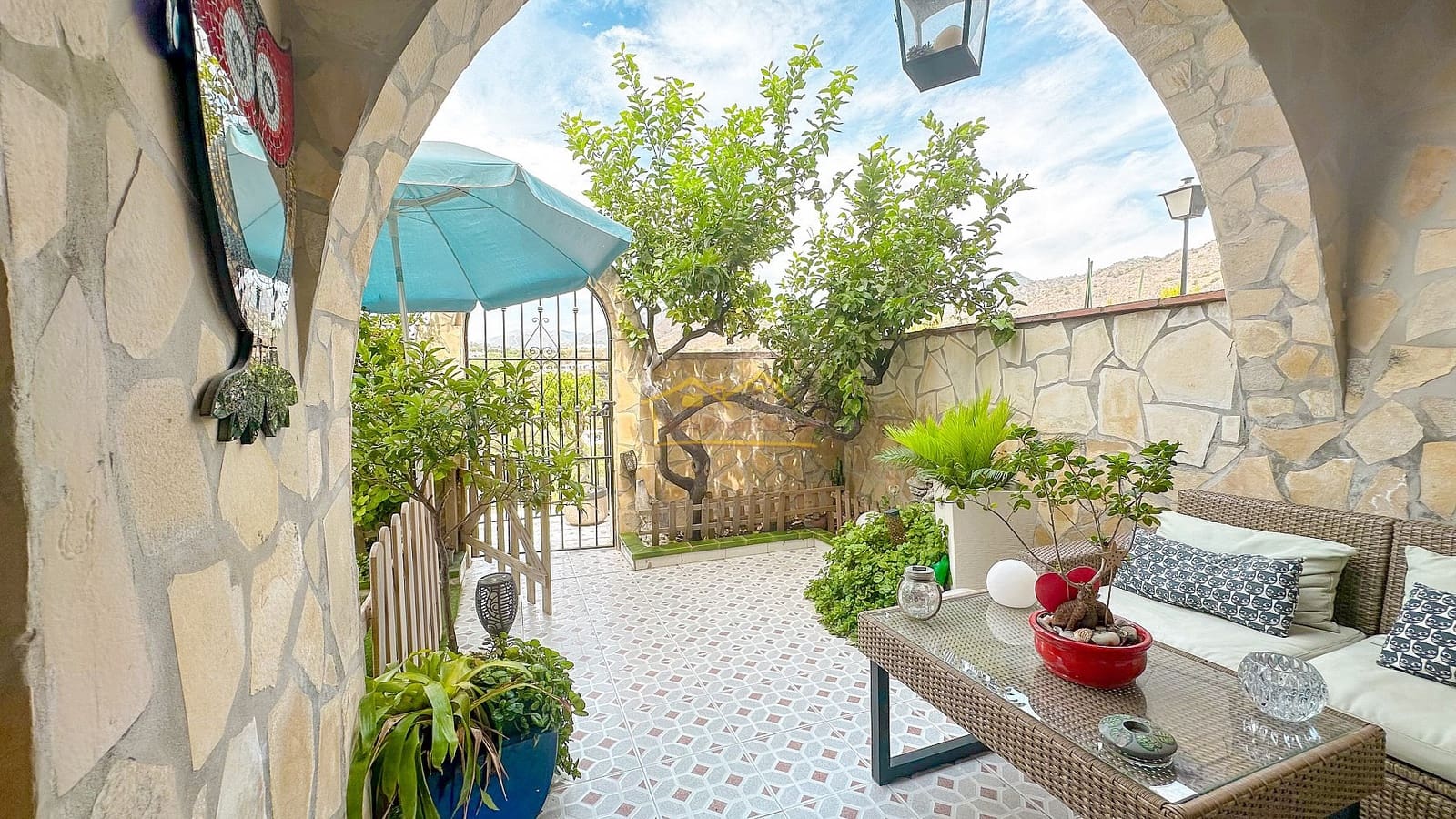 3 soveværelse Rækkehus til salg i Nerja med swimmingpool - € 350.000 (Ref: 8473184)