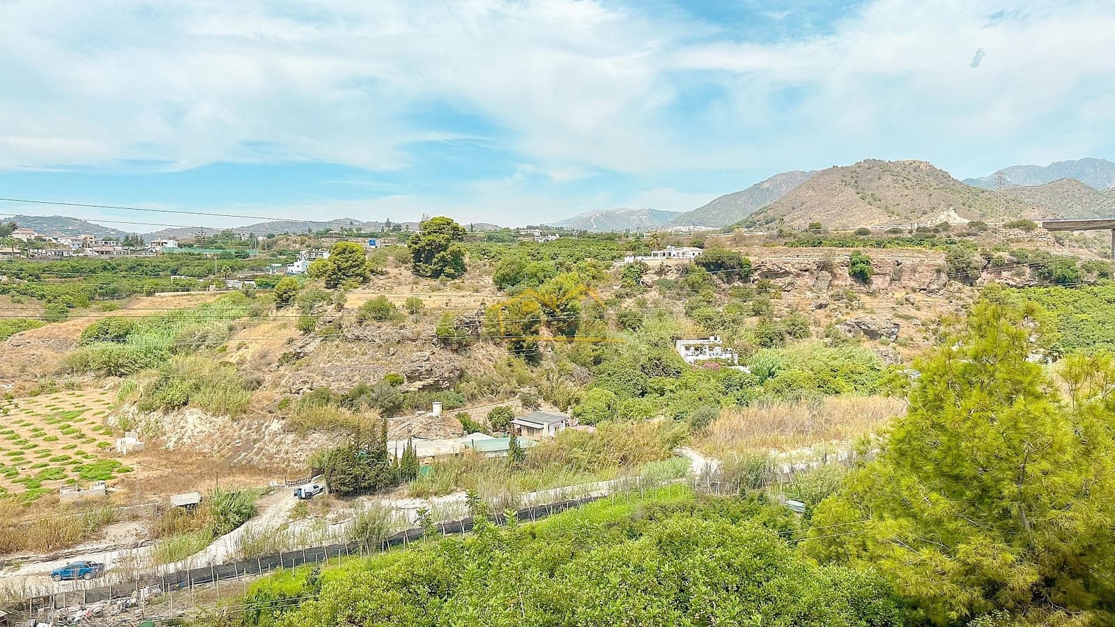 3 soveværelse Rækkehus til salg i Nerja med swimmingpool - € 350.000 (Ref: 8473184)