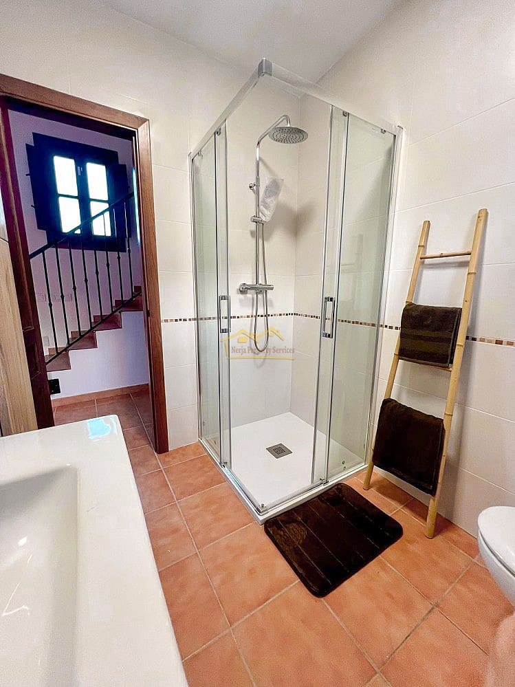 1 chambre Finca/Maison de Campagne à vendre à Frigiliana avec piscine garage - 239 000 € (Ref: 8478178)