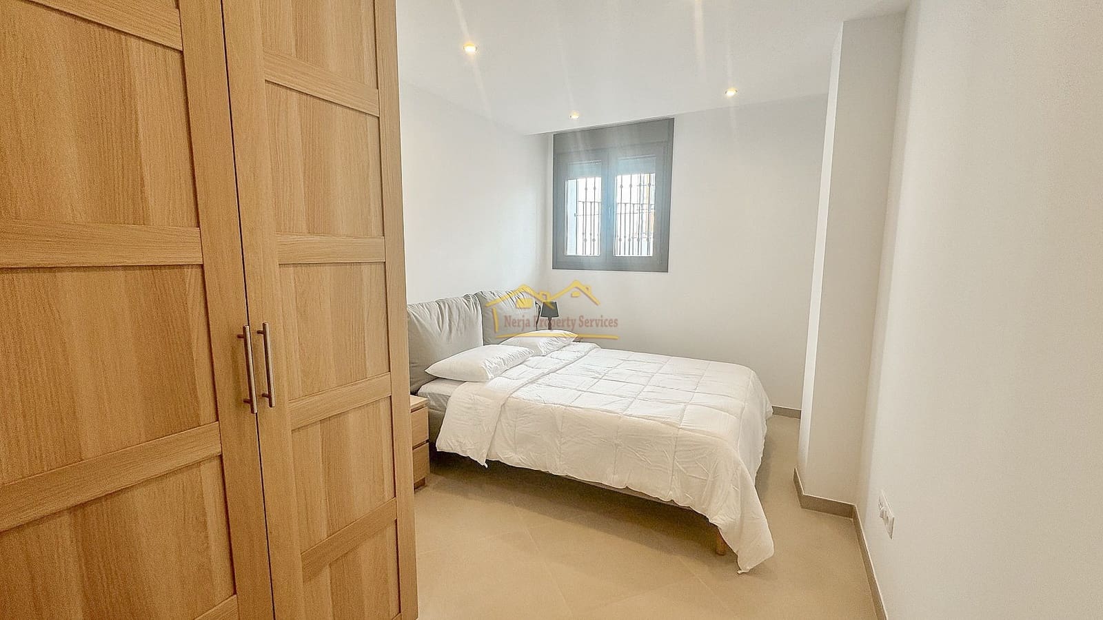 Appartement de 2 chambres à louer à Frigiliana - 900 € (Ref: 8500464)