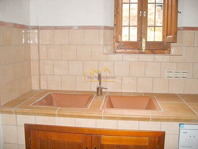 Finka/Dom wiejski na sprzedaż w Frigiliana - 220 000 € (Ref: 8619301)