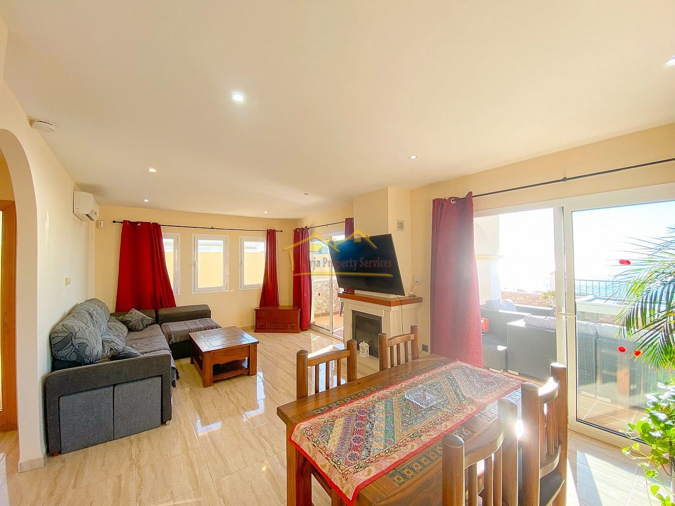 3 soverom Villa til leie i Torrox-Costa med svømmebasseng - € 2 300 (Ref: 8664214)