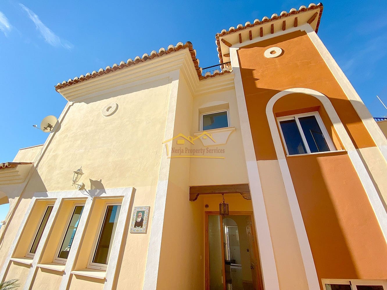 3 soverom Villa til leie i Torrox-Costa med svømmebasseng - € 2 300 (Ref: 8664214)