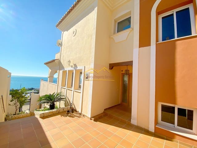 3 soverom Villa til leie i El Peñoncillo, Torrox med svømmebasseng - € 2 300 (Ref: 8664214)