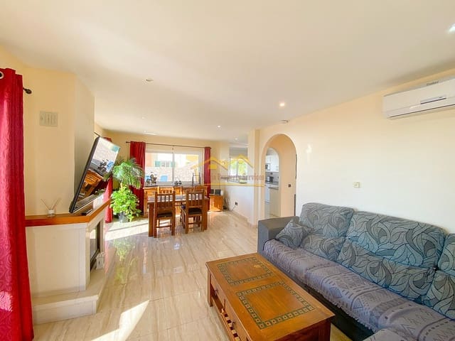 3 soverom Villa til leie i El Peñoncillo, Torrox med svømmebasseng - € 2 300 (Ref: 8664214)