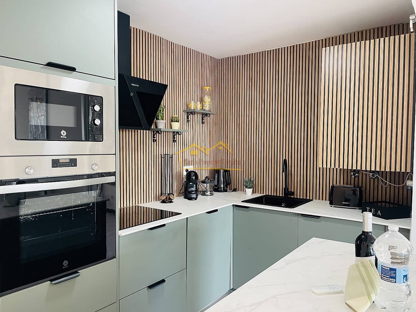 3 soveværelse Lejlighed til salg i Nerja med swimmingpool garage - € 420.000 (Ref: 8676239)