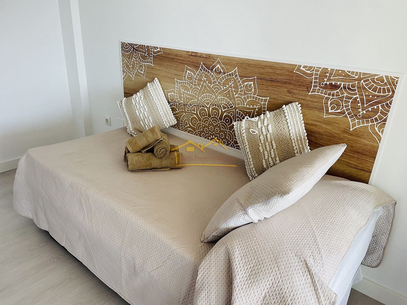 3 soveværelse Lejlighed til salg i Nerja med swimmingpool garage - € 420.000 (Ref: 8676239)