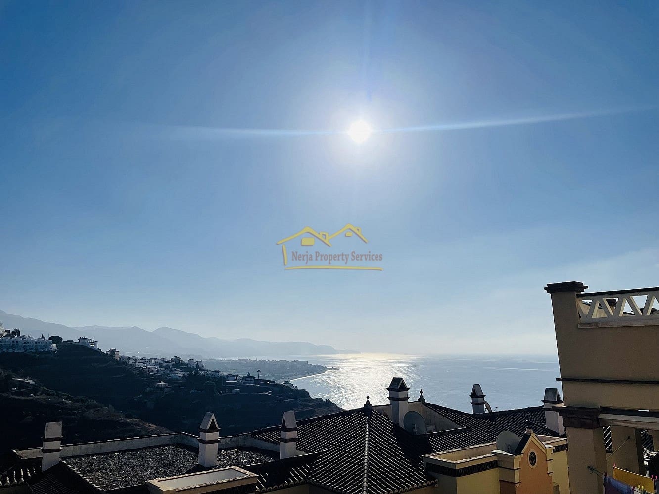 3 soveværelse Lejlighed til salg i Nerja med swimmingpool garage - € 420.000 (Ref: 8676239)