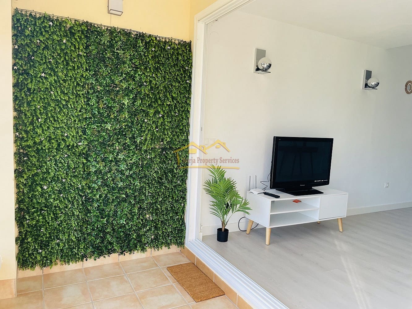 3 soveværelse Lejlighed til salg i Nerja med swimmingpool garage - € 420.000 (Ref: 8676239)