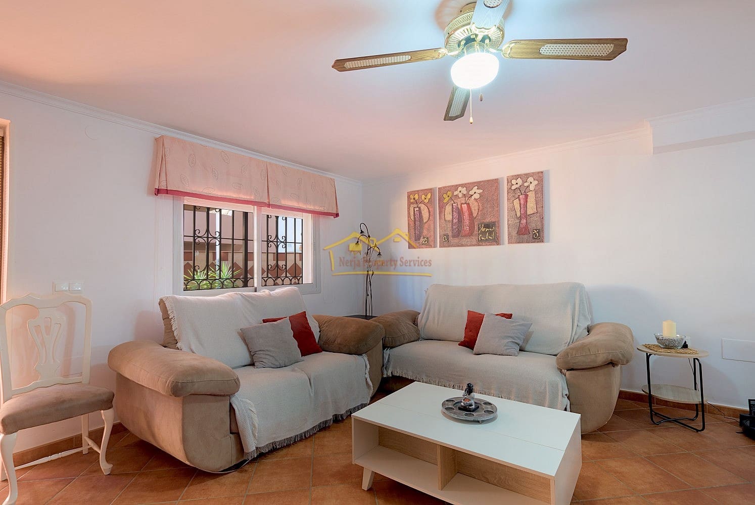 3 slaapkamer Huis te koop in Torre del Mar met zwembad garage - € 410.000 (Ref: 8714949)