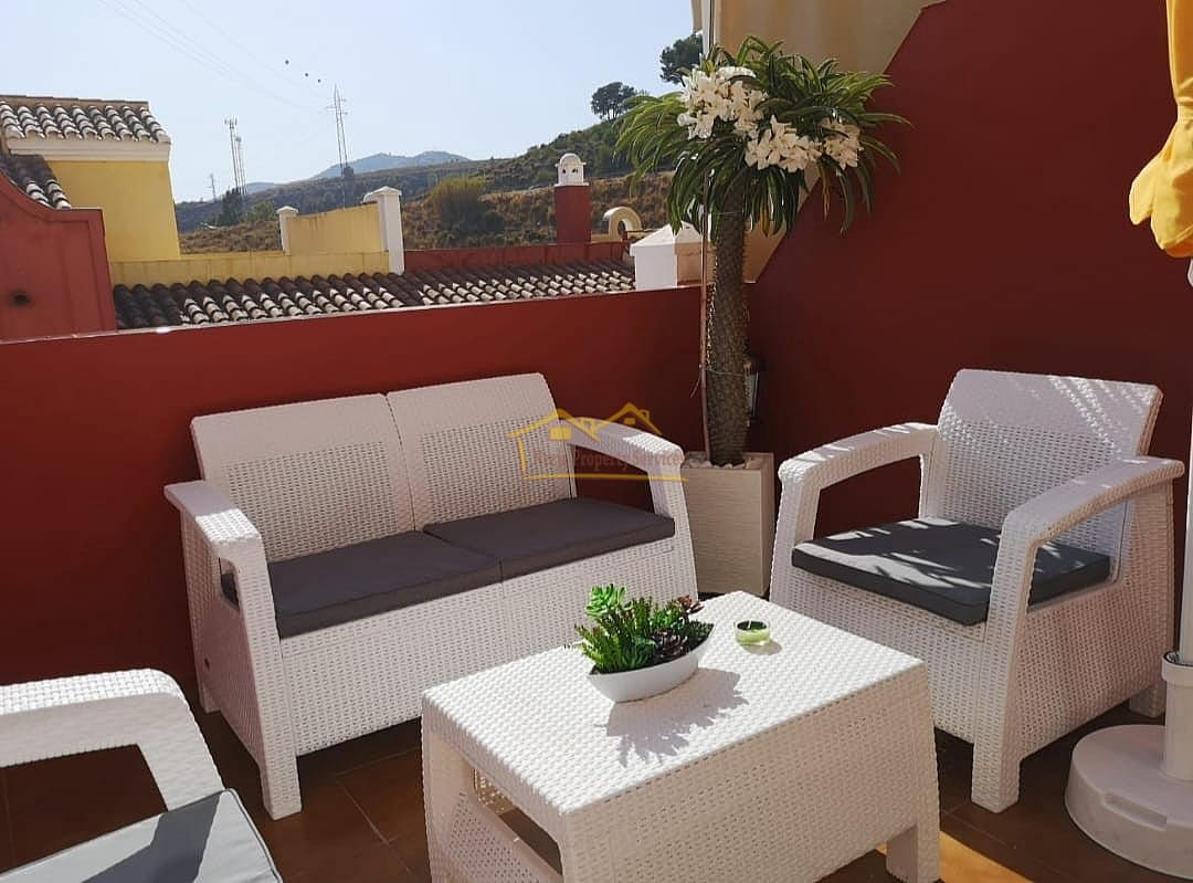 3 soveværelse Rækkehus til salg i Nerja med swimmingpool - € 350.000 (Ref: 8728222)