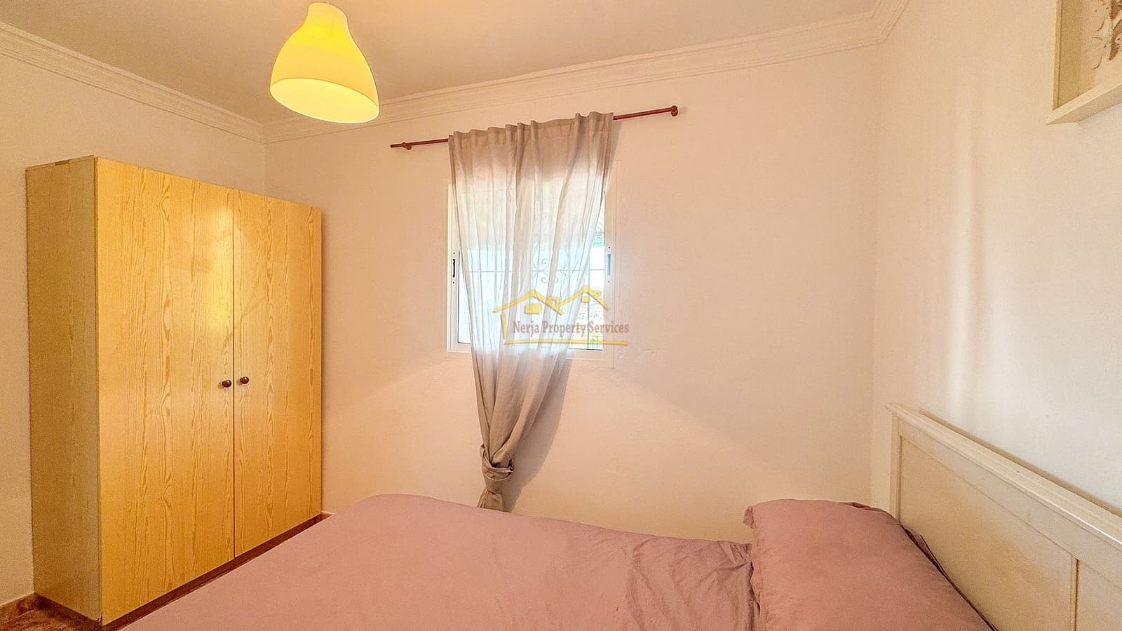 2 sovrum Finca/Hus på landet att hyra i Torrox med pool garage - 1 000 € (Ref: 8736579)