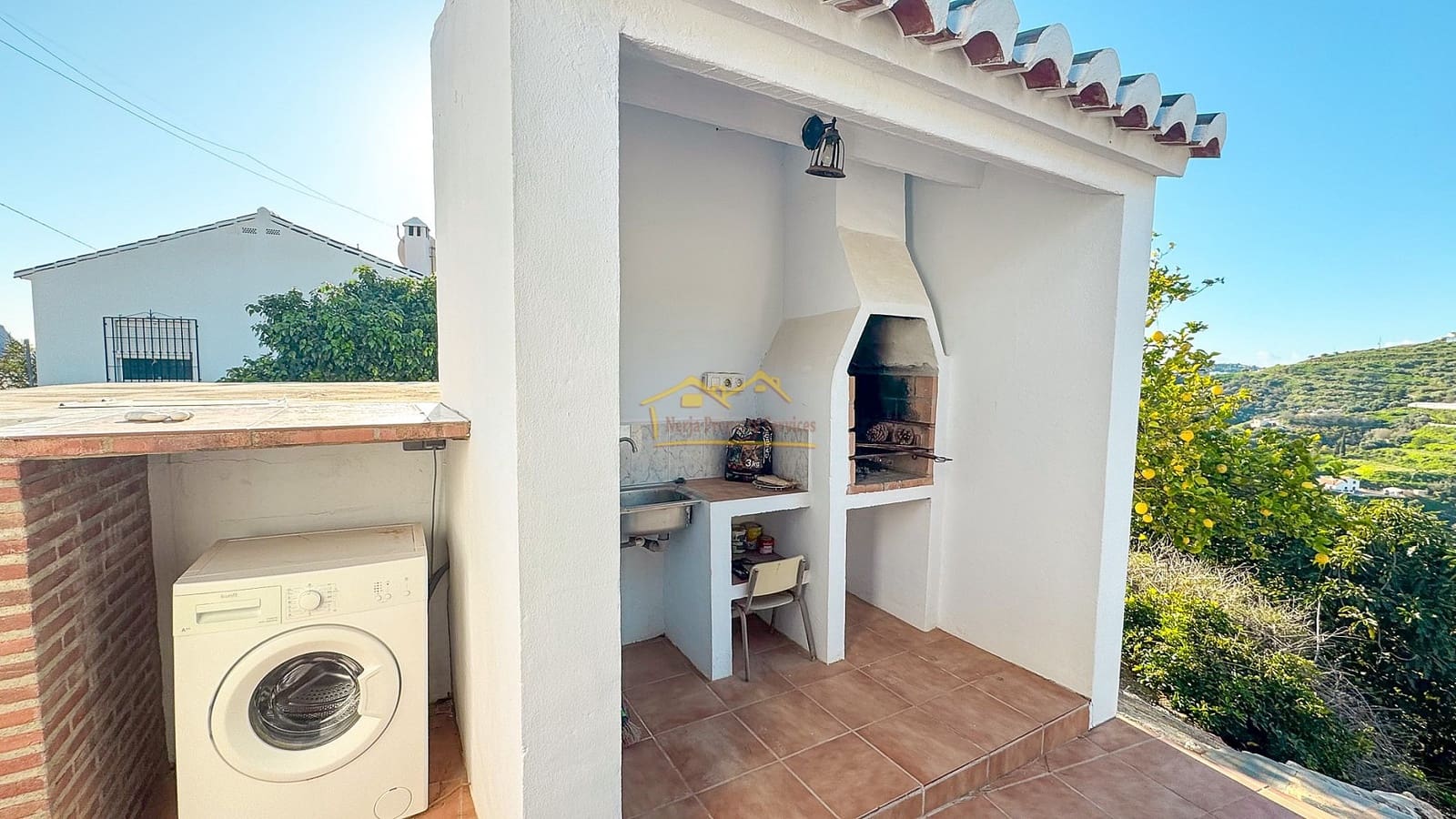 2 sovrum Finca/Hus på landet att hyra i Torrox med pool garage - 1 000 € (Ref: 8736579)