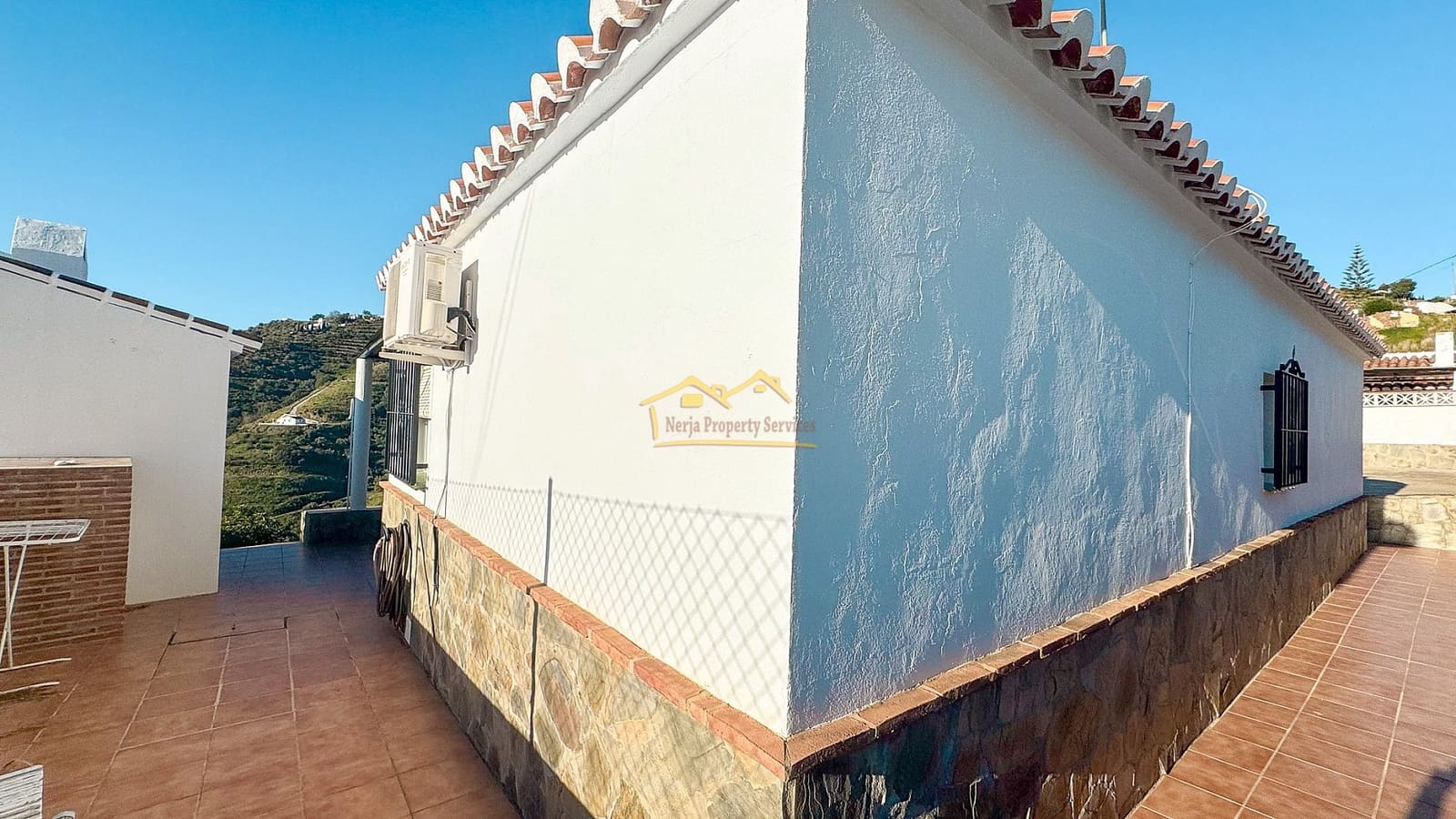 2 sovrum Finca/Hus på landet att hyra i Torrox med pool garage - 1 000 € (Ref: 8736579)
