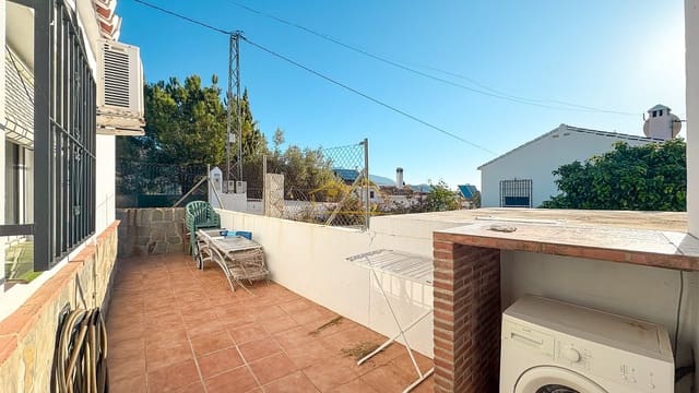 2 makuuhuone Maalaistalo vuokrattavana paikassa Torrox Pueblo, Torrox mukana uima-altaan 
autotalli - 1 000 € (Ref: 8736579)