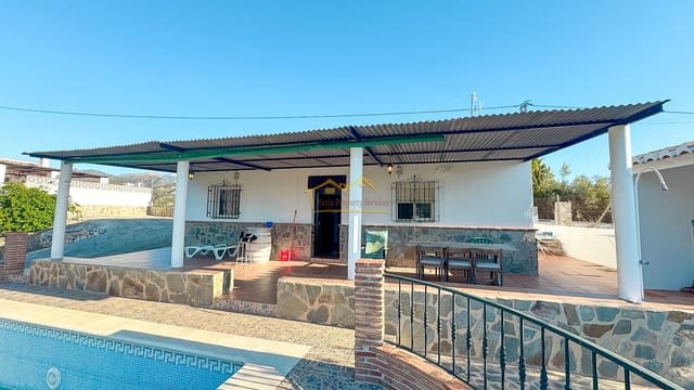 2 makuuhuone Maalaistalo vuokrattavana paikassa Torrox Pueblo, Torrox mukana uima-altaan 
autotalli - 1 000 € (Ref: 8736579)