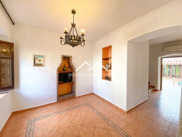 3 soveværelse Villa til salg i Maro, Nerja med swimmingpool - € 570.000 (Ref: 8780515)