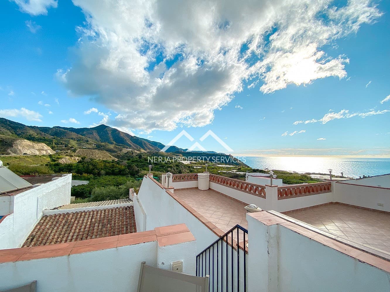 3 soveværelse Villa til salg i Maro med swimmingpool - € 570.000 (Ref: 8780515)