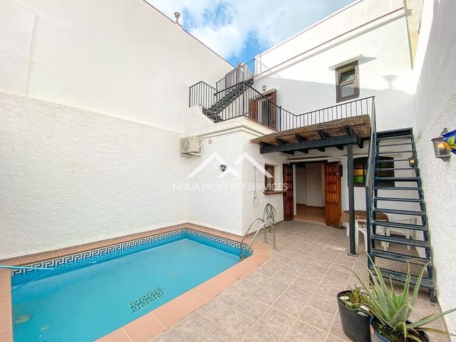 3 soveværelse Villa til salg i Maro, Nerja med swimmingpool - € 570.000 (Ref: 8780515)