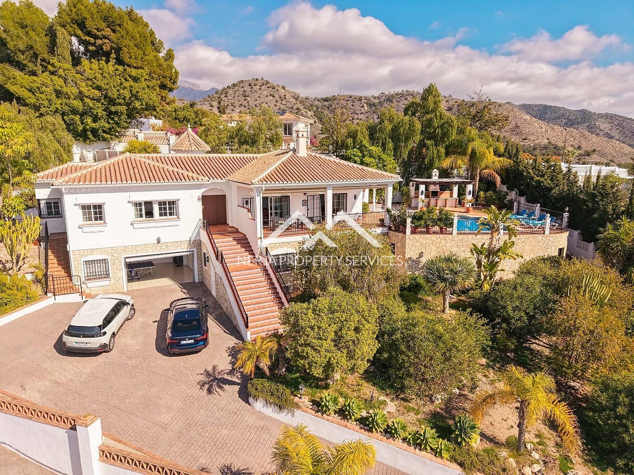 5 soveværelse Villa til salg i Frigiliana med swimmingpool - € 1.299.000 (Ref: 8796392)