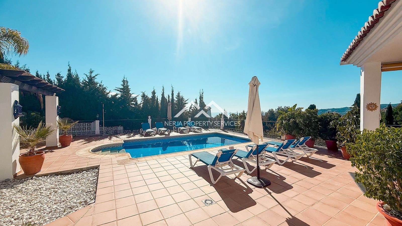 5 soveværelse Villa til salg i Frigiliana med swimmingpool - € 1.299.000 (Ref: 8796392)