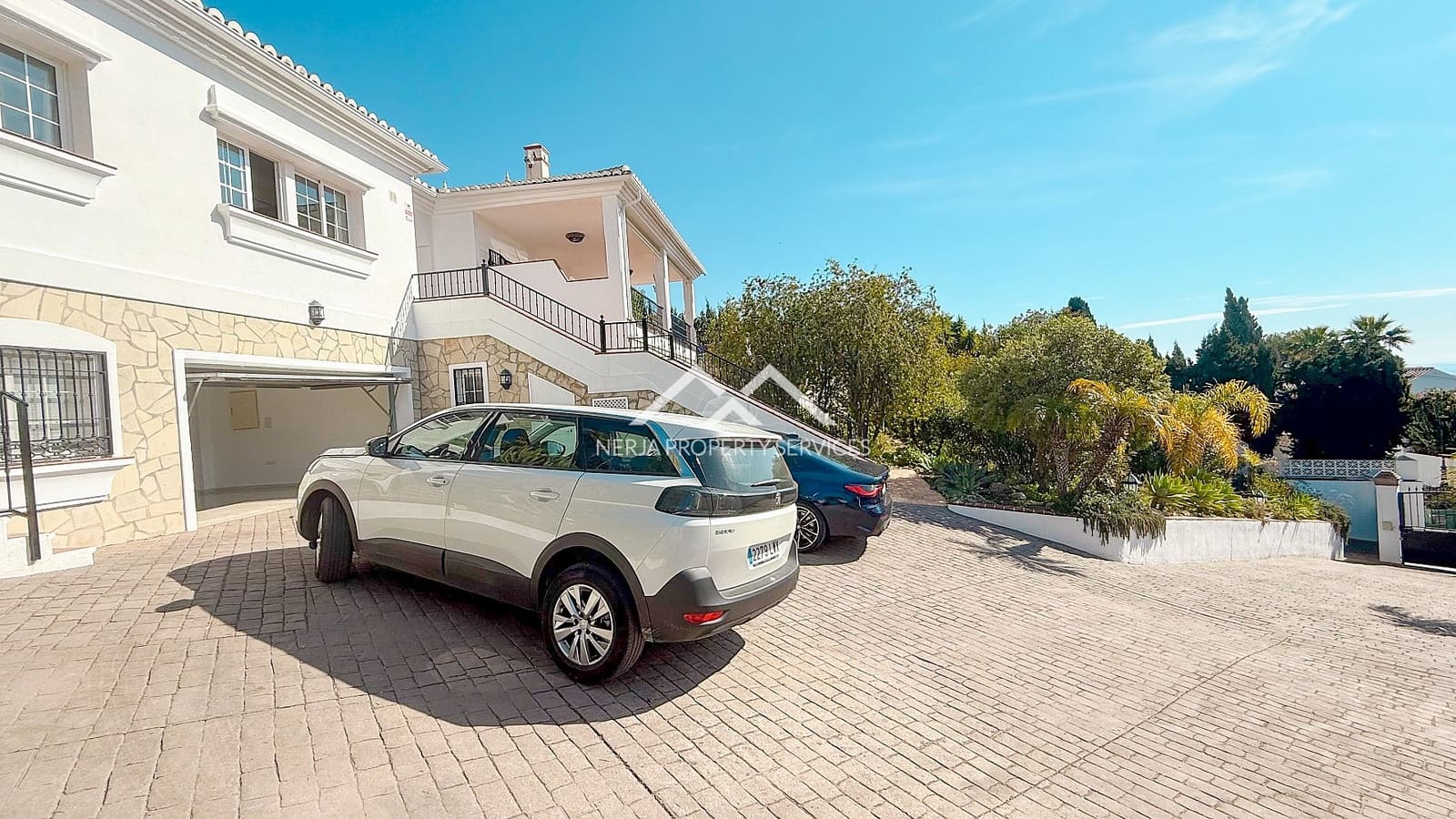 5 soveværelse Villa til salg i Frigiliana med swimmingpool - € 1.299.000 (Ref: 8796392)