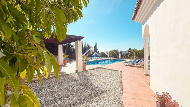 5 soverom Villa til salgs i Frigiliana med svømmebasseng - € 1 299 000 (Ref: 8796392)