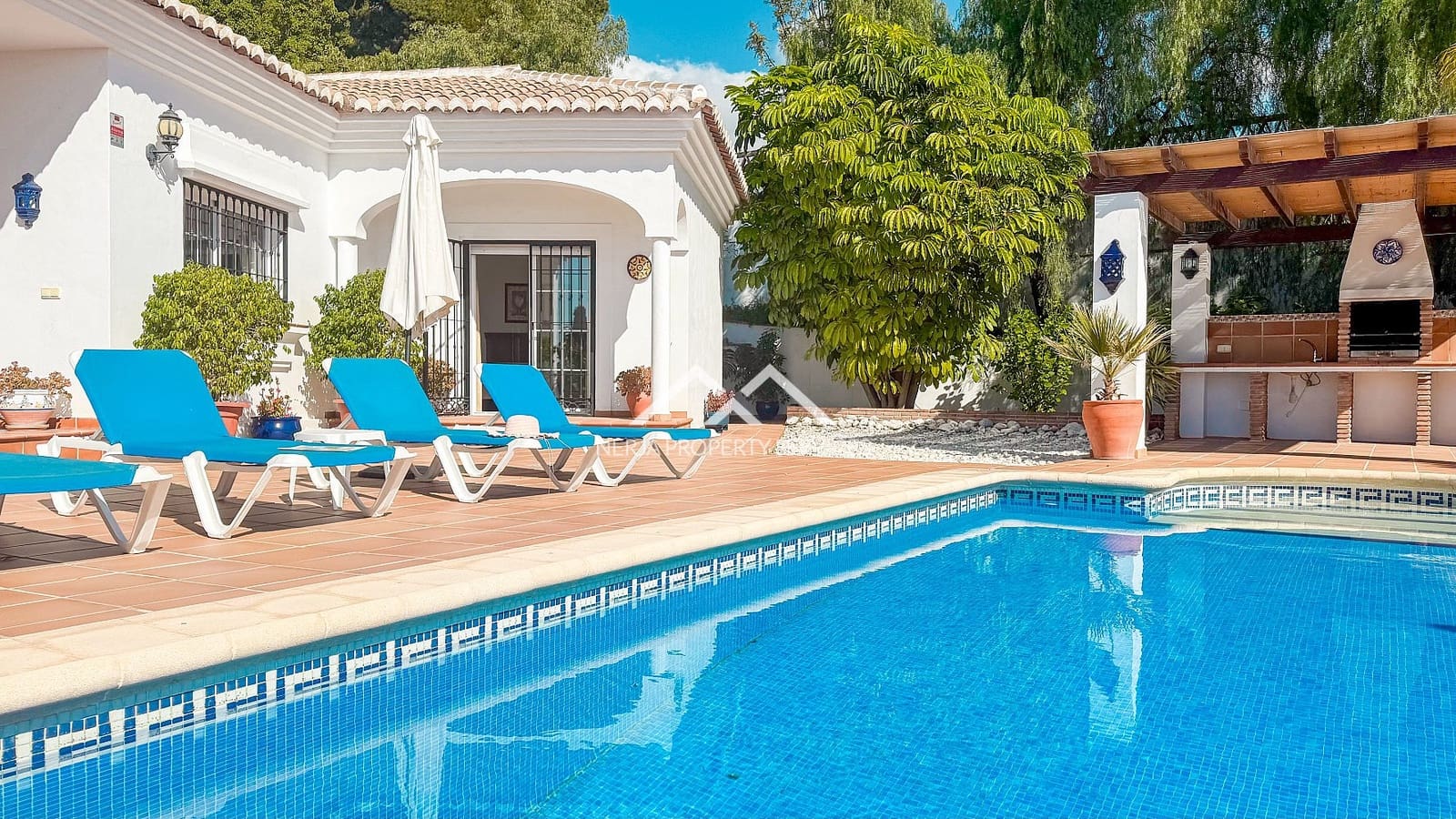 5 soveværelse Villa til salg i Frigiliana med swimmingpool - € 1.299.000 (Ref: 8796392)
