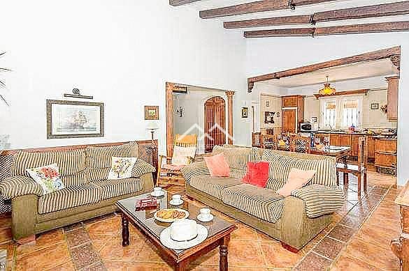 3 sypialnia Dom do wynajęcia w Frigiliana z basenem garażem - 1 750 € (Ref: 8816370)