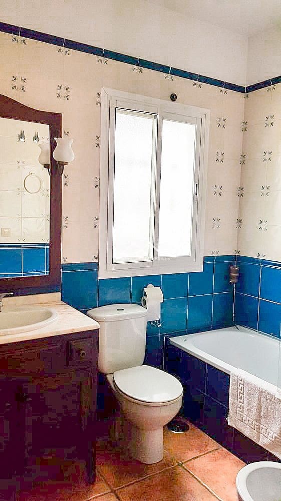 3 sypialnia Dom do wynajęcia w Frigiliana z basenem garażem - 1 750 € (Ref: 8816370)