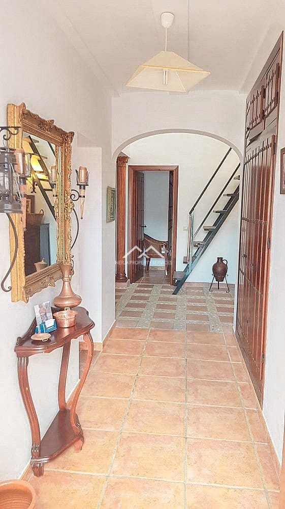 3 sypialnia Dom do wynajęcia w Frigiliana z basenem garażem - 1 750 € (Ref: 8816370)