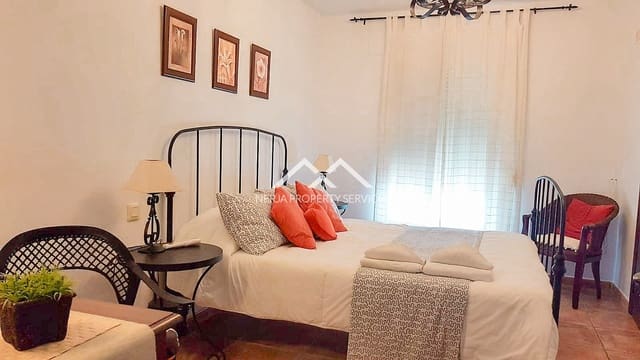 3 sypialnia Dom do wynajęcia w Frigiliana z basenem garażem - 1 750 € (Ref: 8816370)