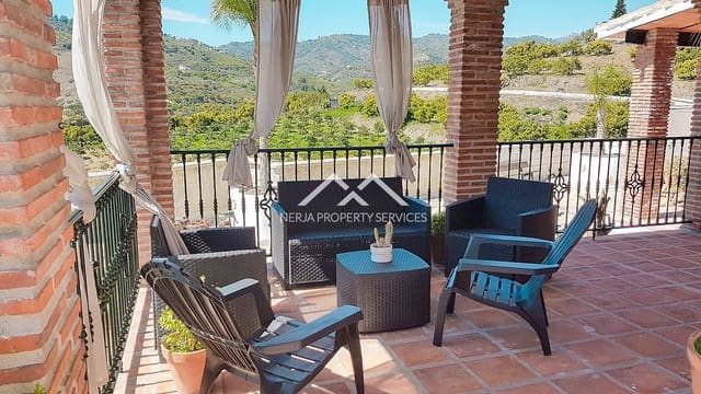 3 sypialnia Dom do wynajęcia w Frigiliana z basenem garażem - 1 750 € (Ref: 8816370)