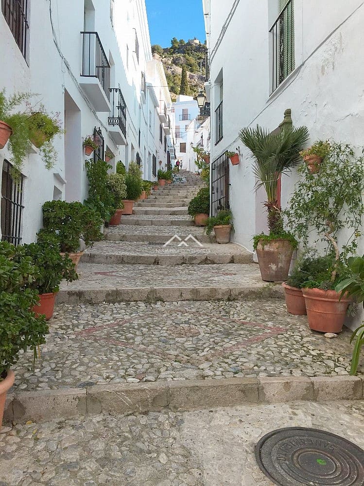 3 soveværelse Byhus til leje i Frigiliana - € 1.100 (Ref: 8816456)