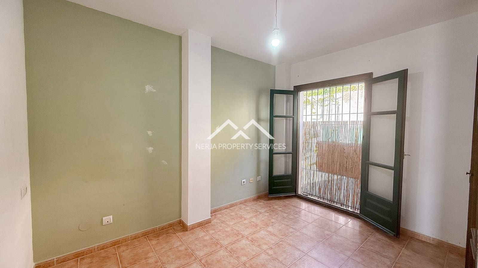 3 sypialnia Apartament na sprzedaż w Frigiliana z basenem - 270 000 € (Ref: 8823030)