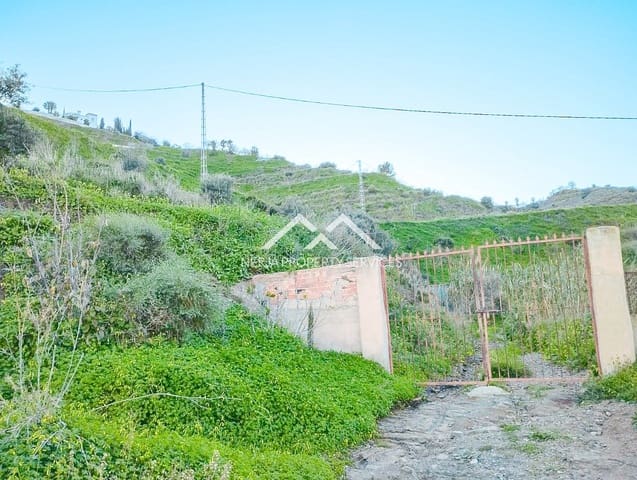 Grunde uden byggetilladelser til salg i Torrox Pueblo, Torrox - € 180.000 (Ref: 8826415)