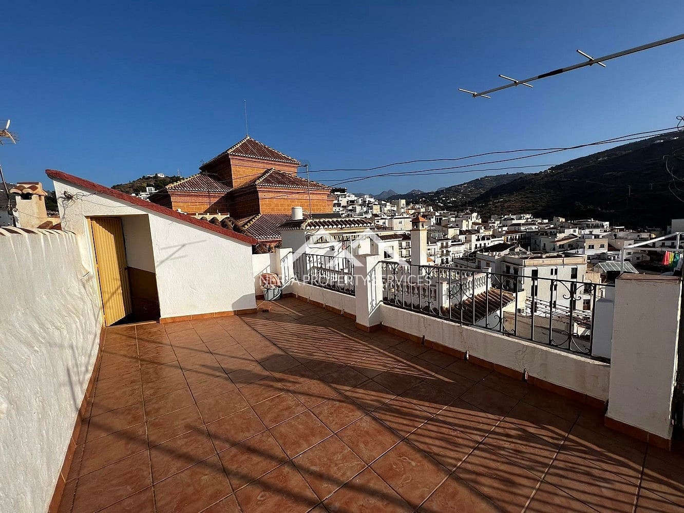 4 soveværelse Byhus til salg i Torrox - € 160.000 (Ref: 8855990)