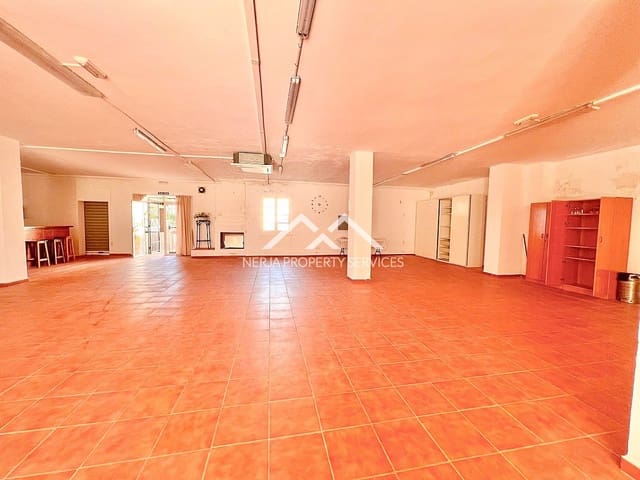 Kommersiell til salgs i Centro, Nerja - € 215 000 (Ref: 8861802)