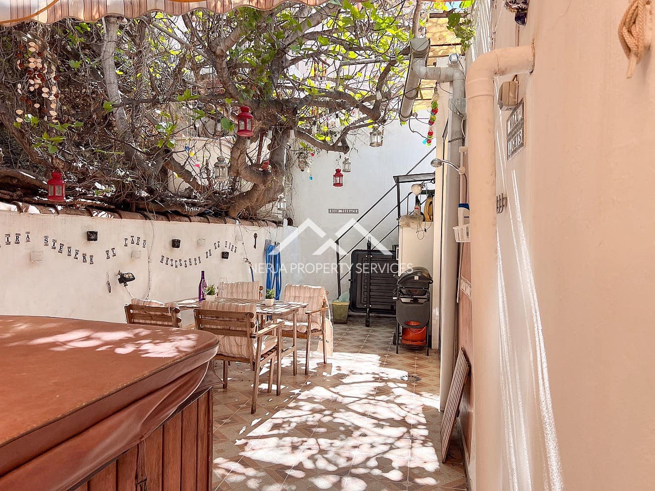 6 soveværelse Byhus til salg i Torrox - € 299.000 (Ref: 8880478)