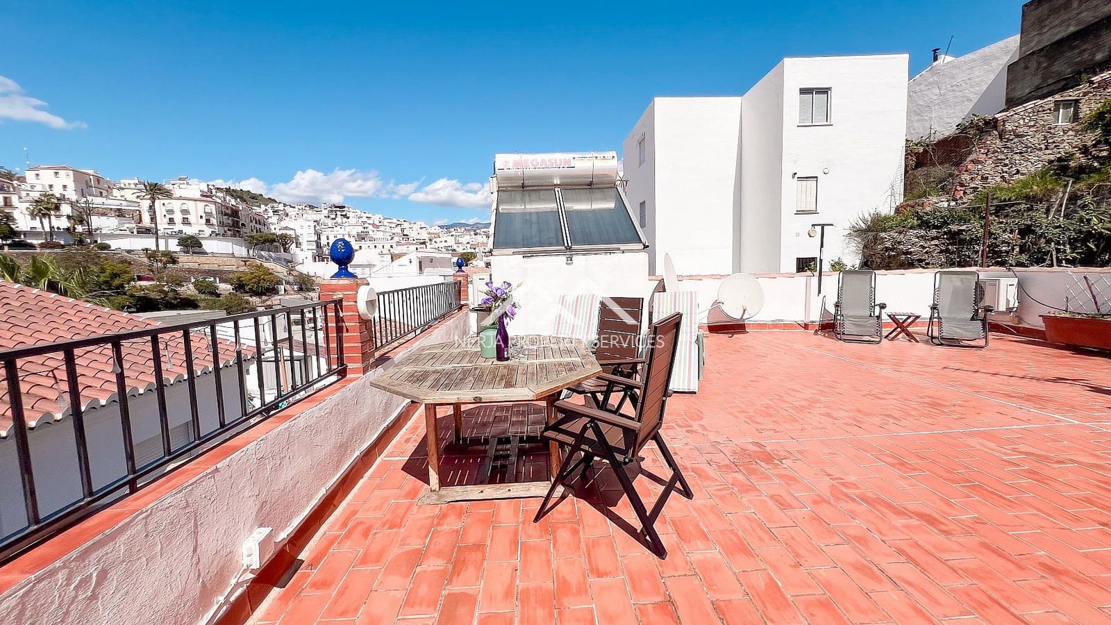 6 soveværelse Byhus til salg i Torrox - € 299.000 (Ref: 8880478)