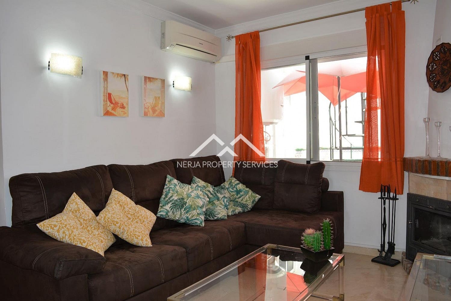 3 bedroom Townhouse for rent in Nerja with pool garage - € 1,100 (Ref: 8901286)