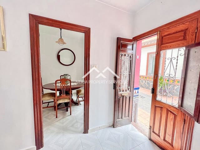 4 soveværelse Byhus til salg i Torrox Pueblo, Torrox - € 209.000 (Ref: 8904049)