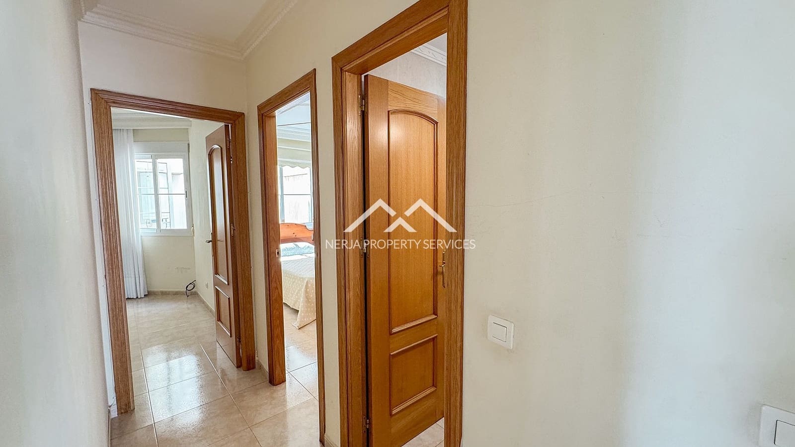 3 soveværelse Lejlighed til salg i Nerja - € 380.000 (Ref: 8917337)