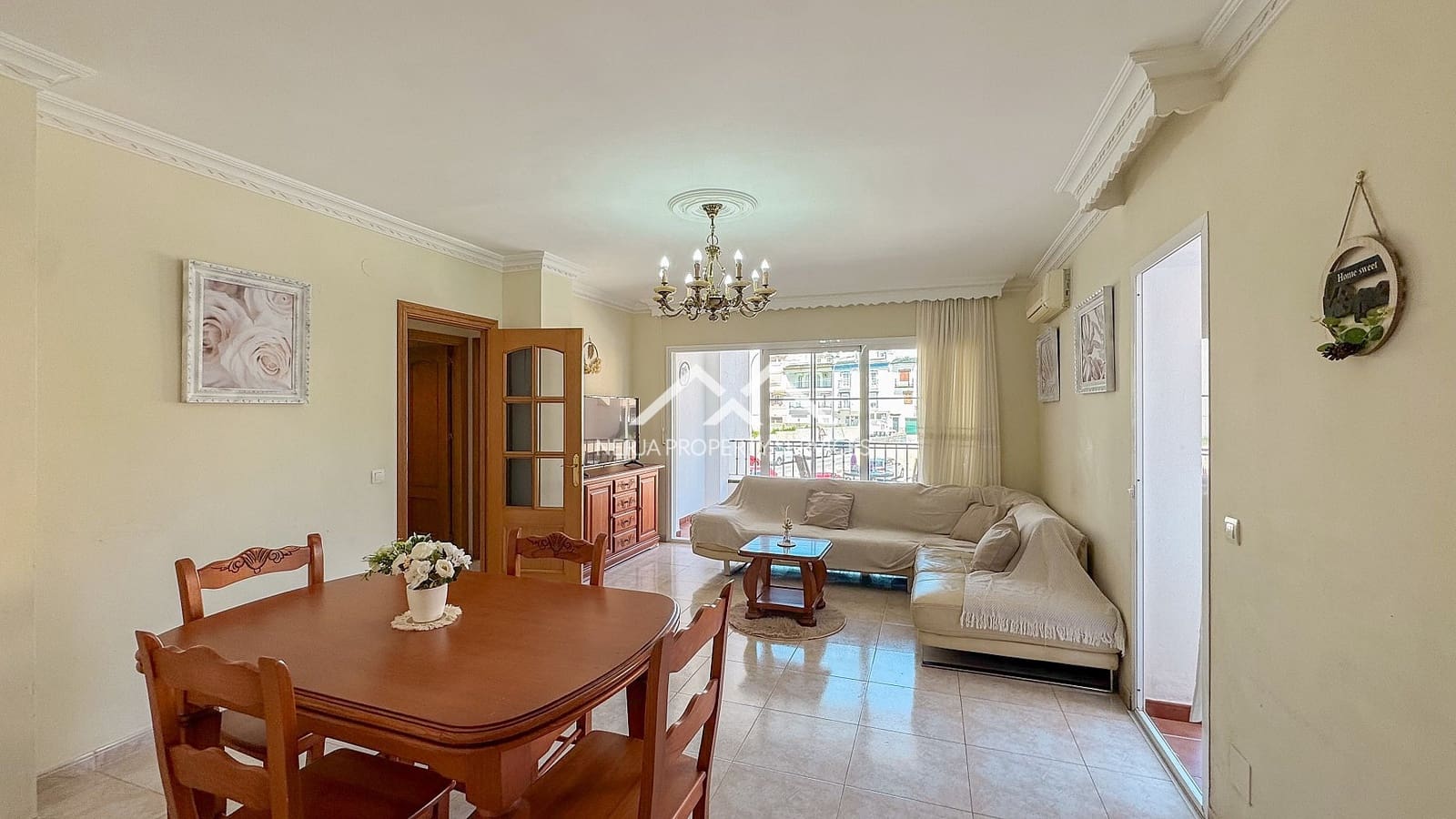 3 soveværelse Lejlighed til salg i Nerja - € 380.000 (Ref: 8917337)