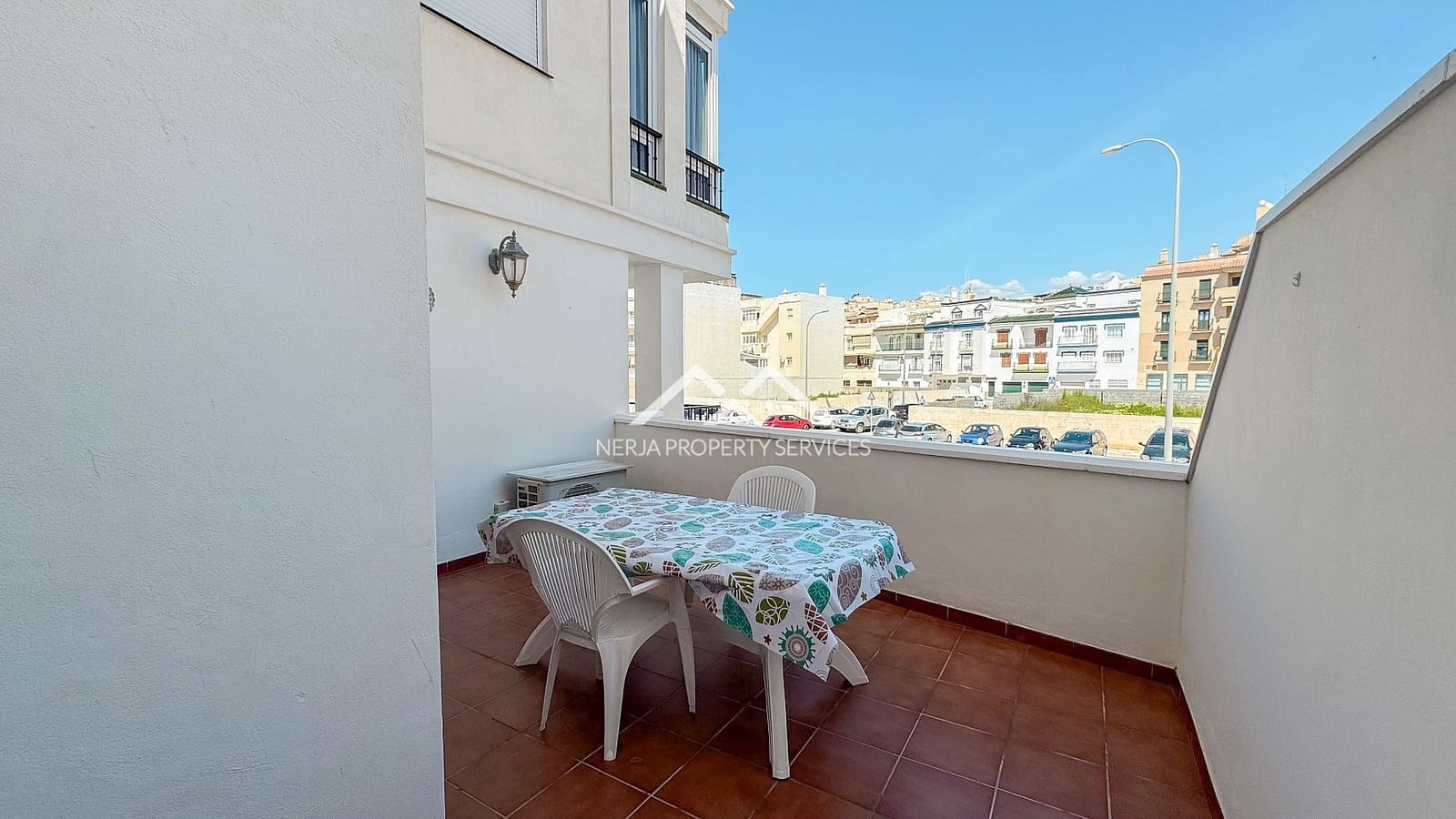 3 soveværelse Lejlighed til salg i Nerja - € 380.000 (Ref: 8917337)